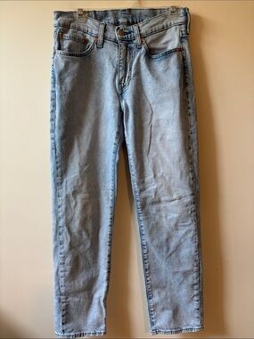 Levi's 514 Slim Straight Light Blue Jeans